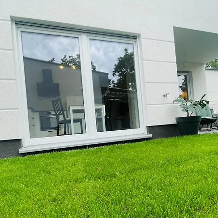 Zentrale Neubauwohnung In Oranienburg Exterior photo