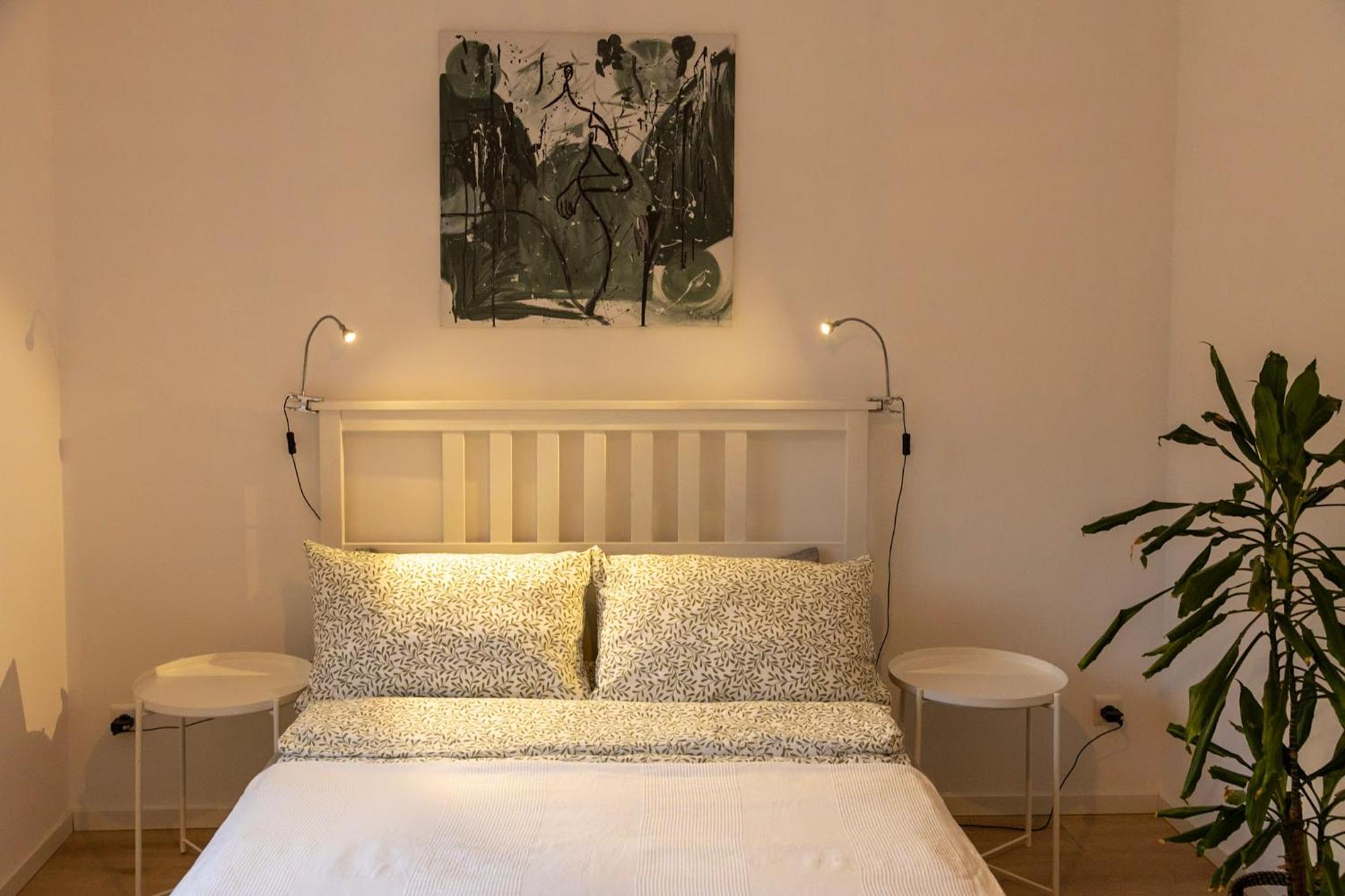 Zentrale Neubauwohnung In Apartment